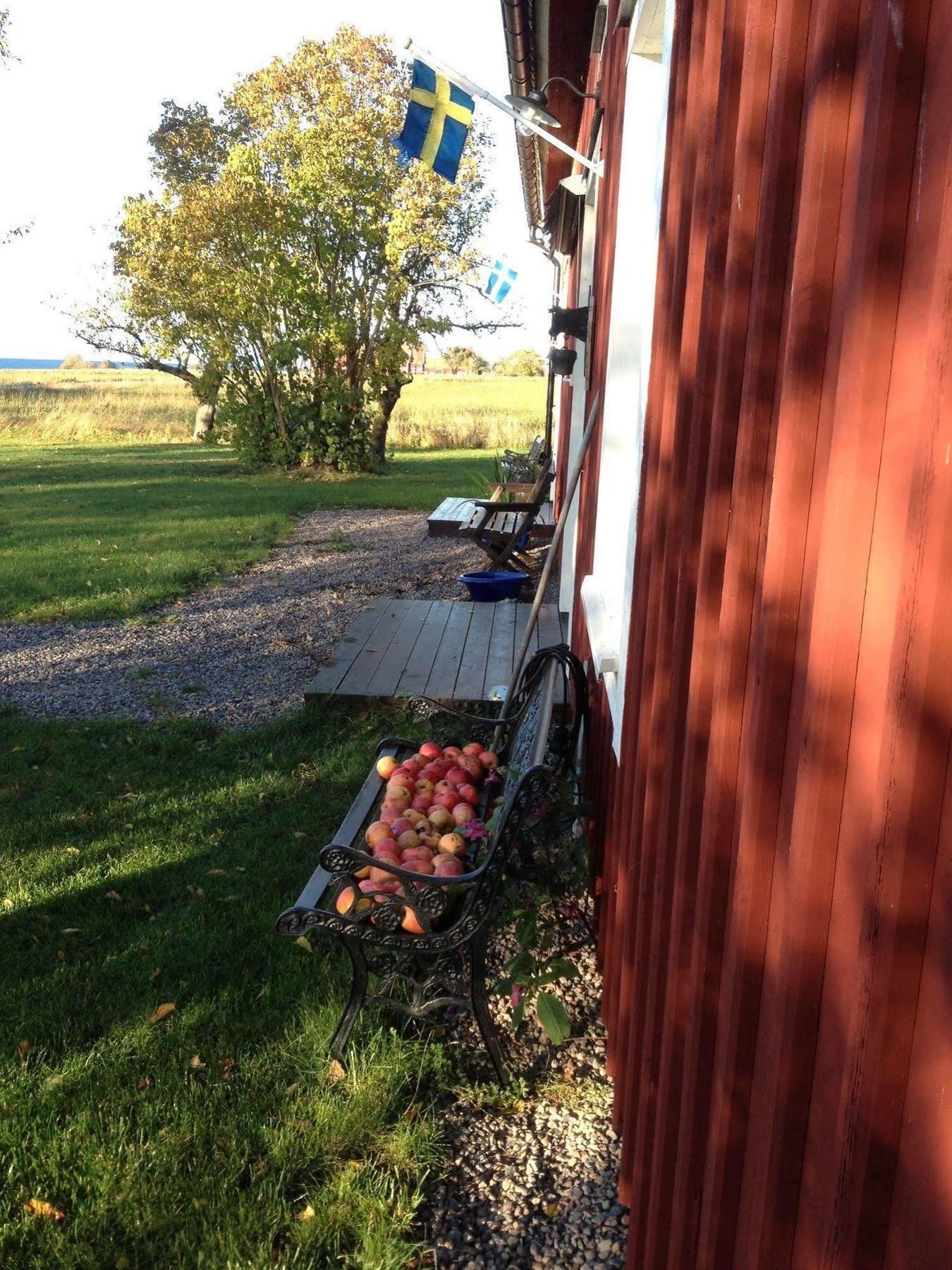 Blue Water B&B Jonkoping Exterior photo